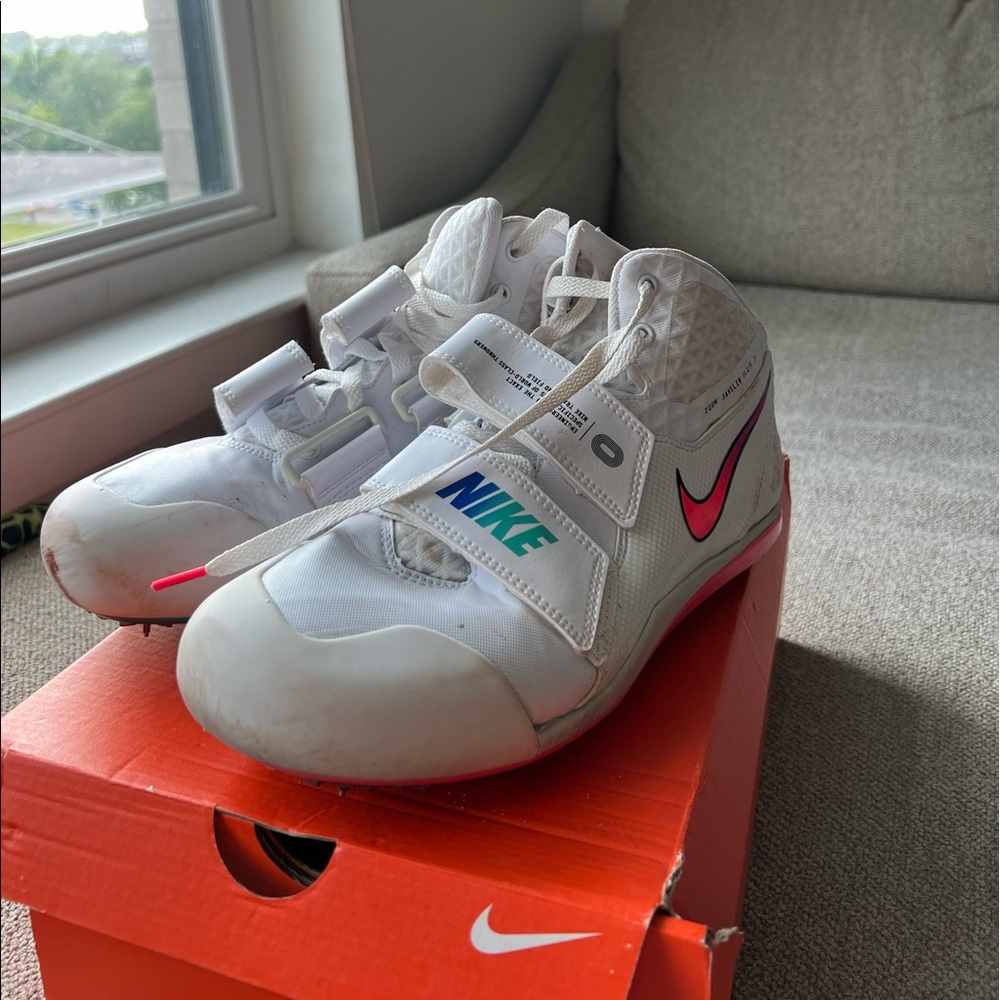 Nike Zoom Javelin Elite 3